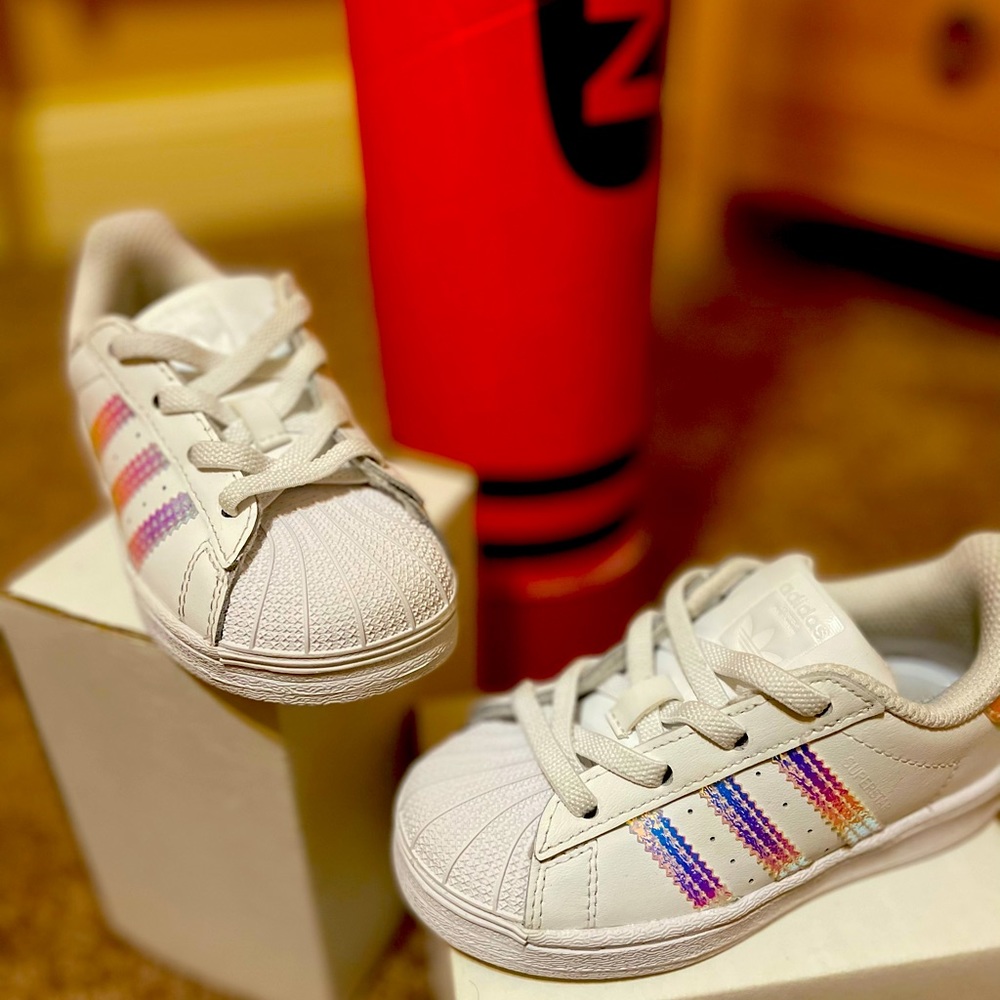 Adidas Superstar